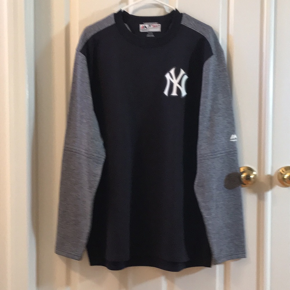 Majestic Thermabase Authentic NY Yankees pullover